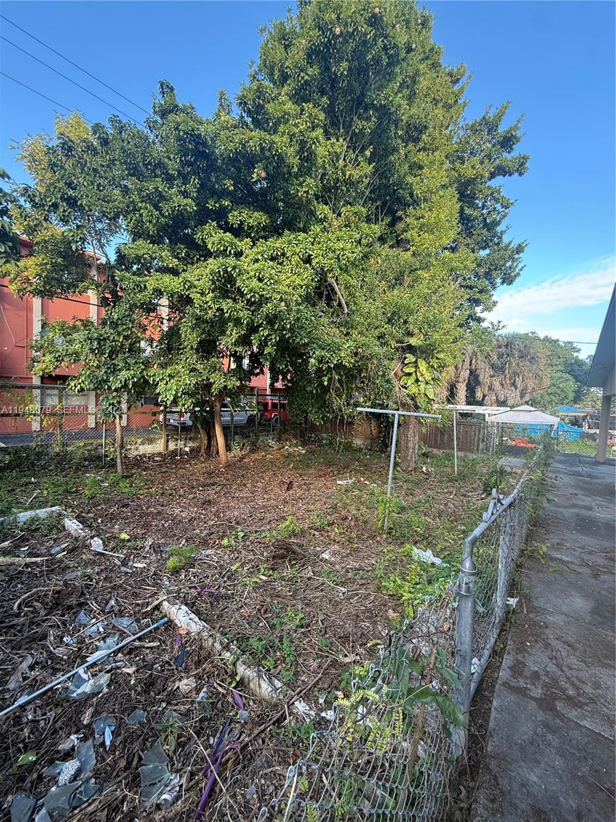 FLAGLER GROVE ESTATES EXT - Residential Income