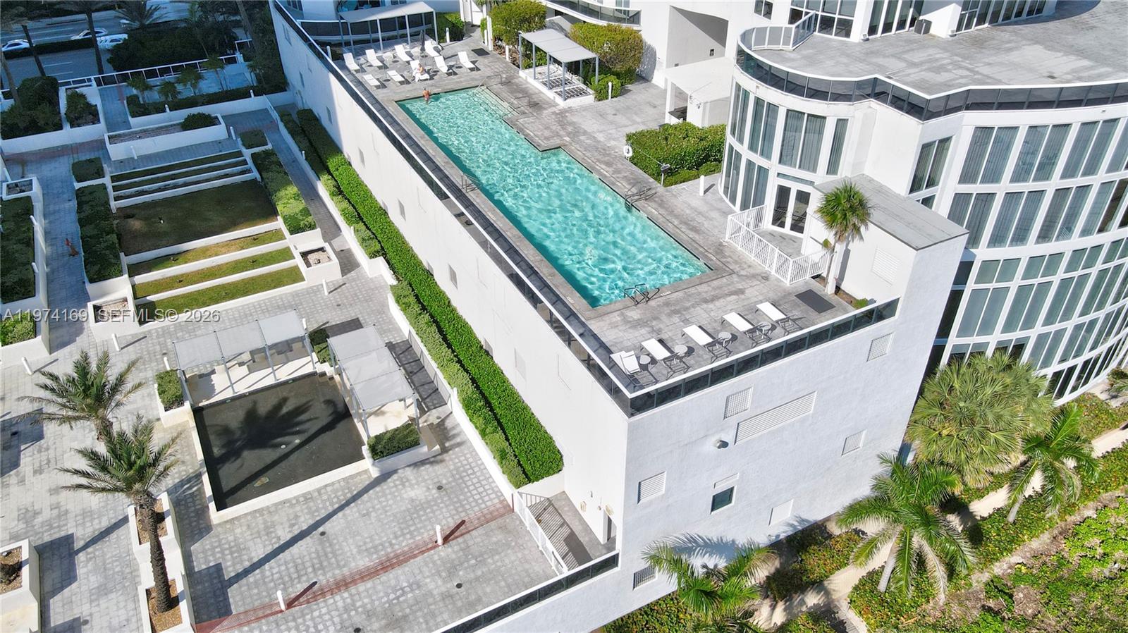 TDR TOWER I CONDO - Residential Lease