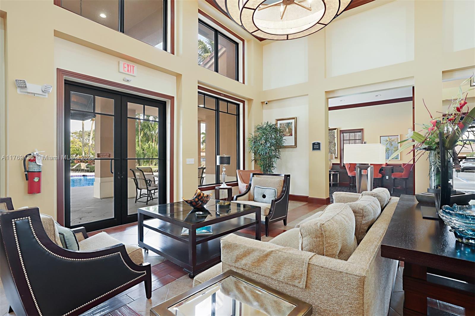 RESIDENCES AT MIDTOWN CON - Residential