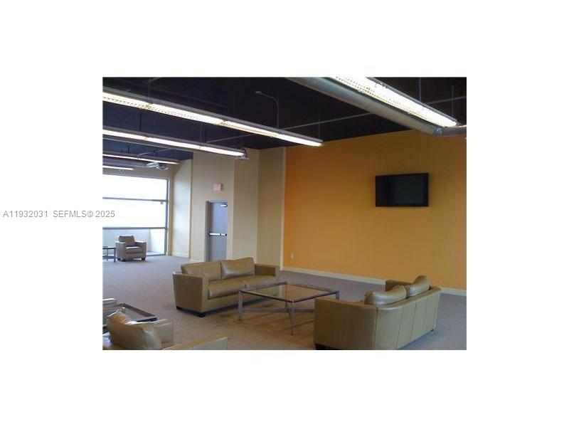 HAVANA LOFTS CONDO - Residential Lease