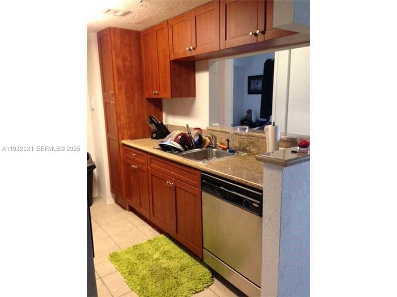 HAVANA LOFTS CONDO - Residential Lease