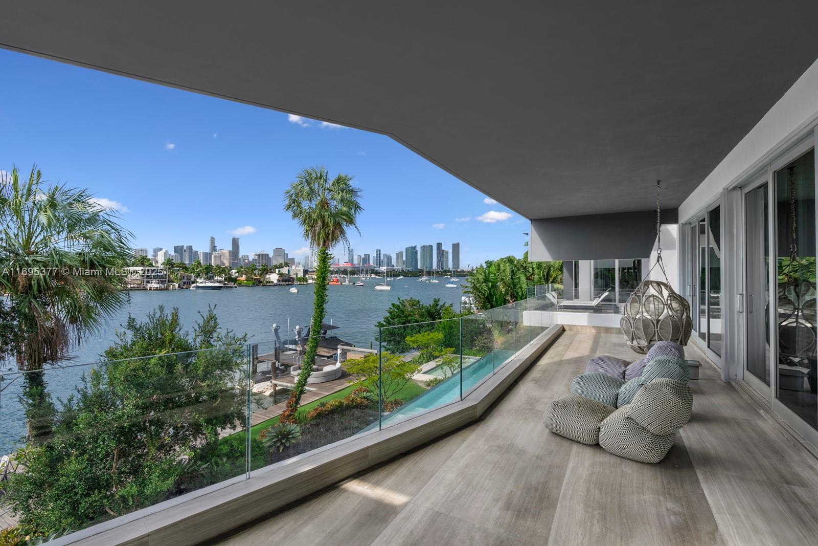 HIBISCUS ISLAND - Residential