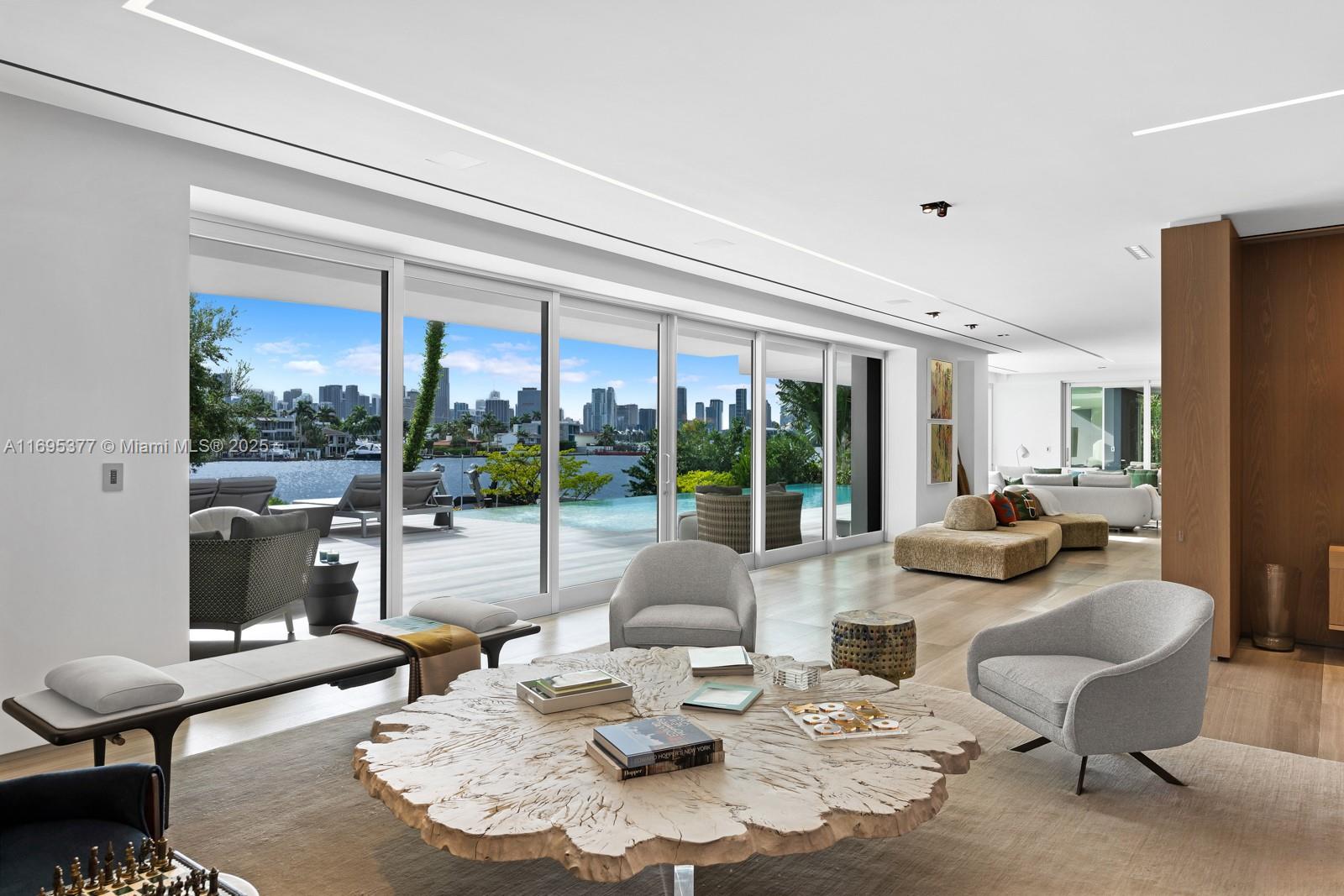 HIBISCUS ISLAND - Residential