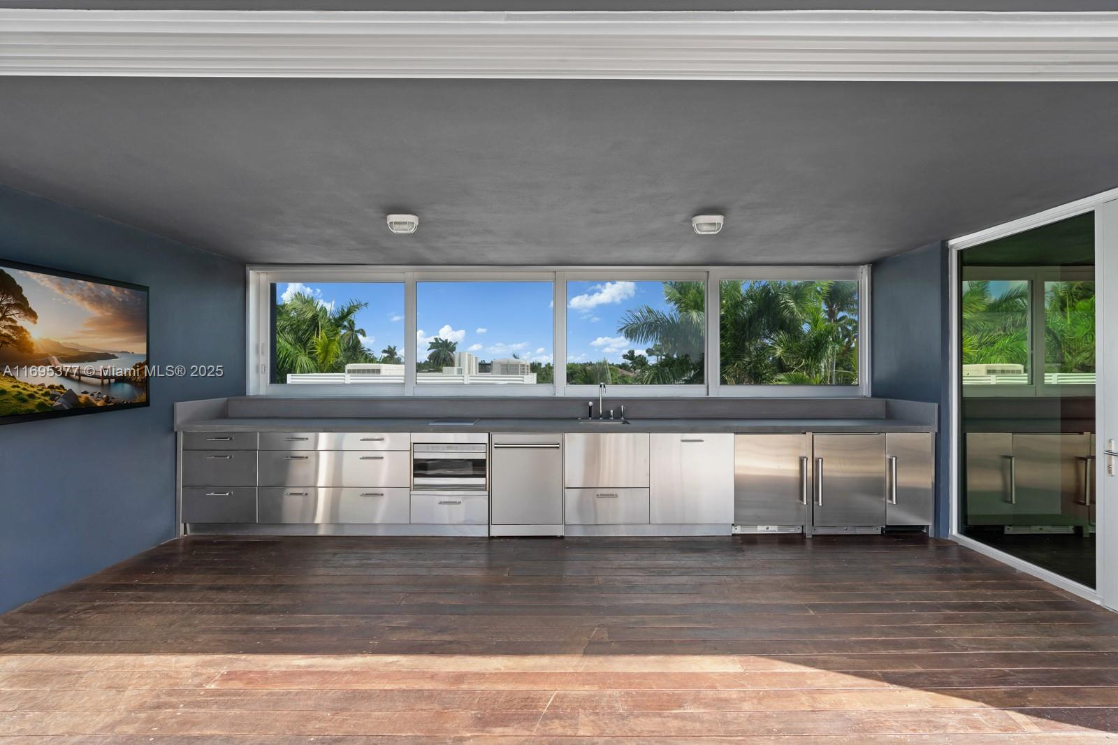 HIBISCUS ISLAND - Residential