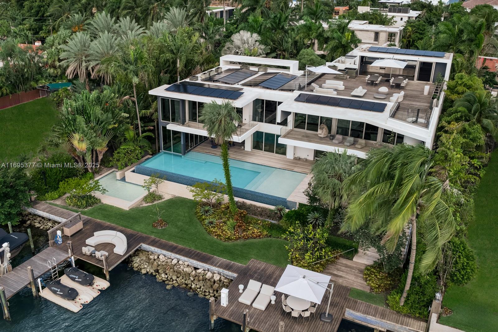 HIBISCUS ISLAND - Residential