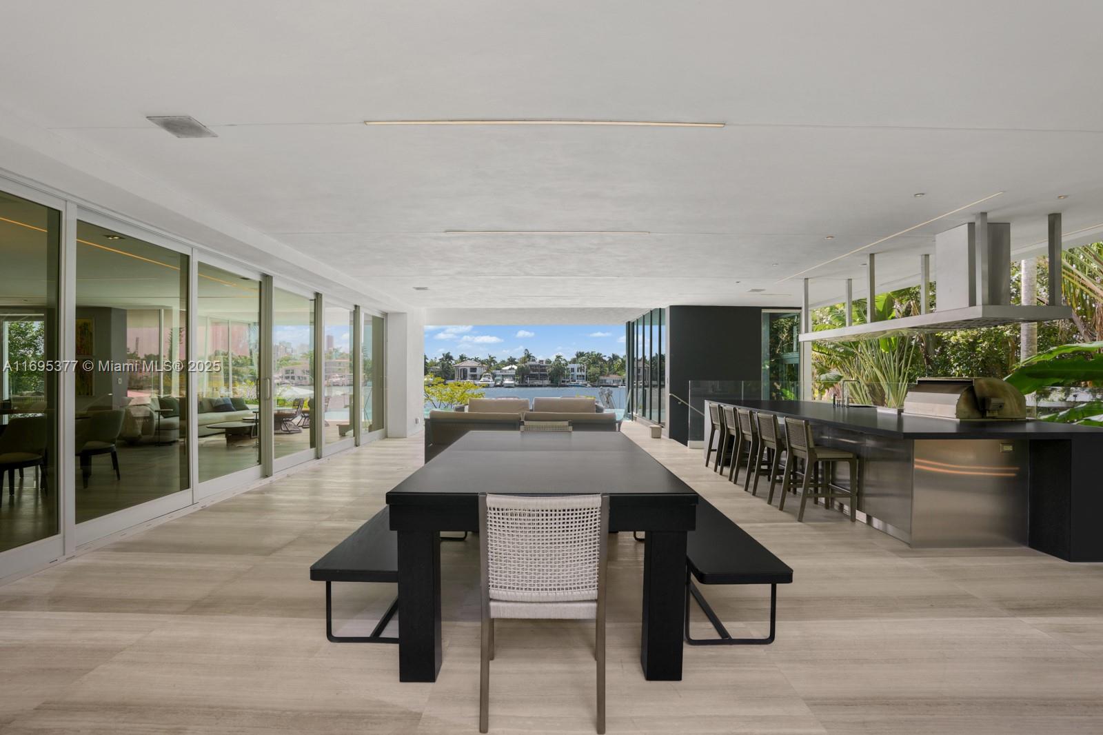 HIBISCUS ISLAND - Residential