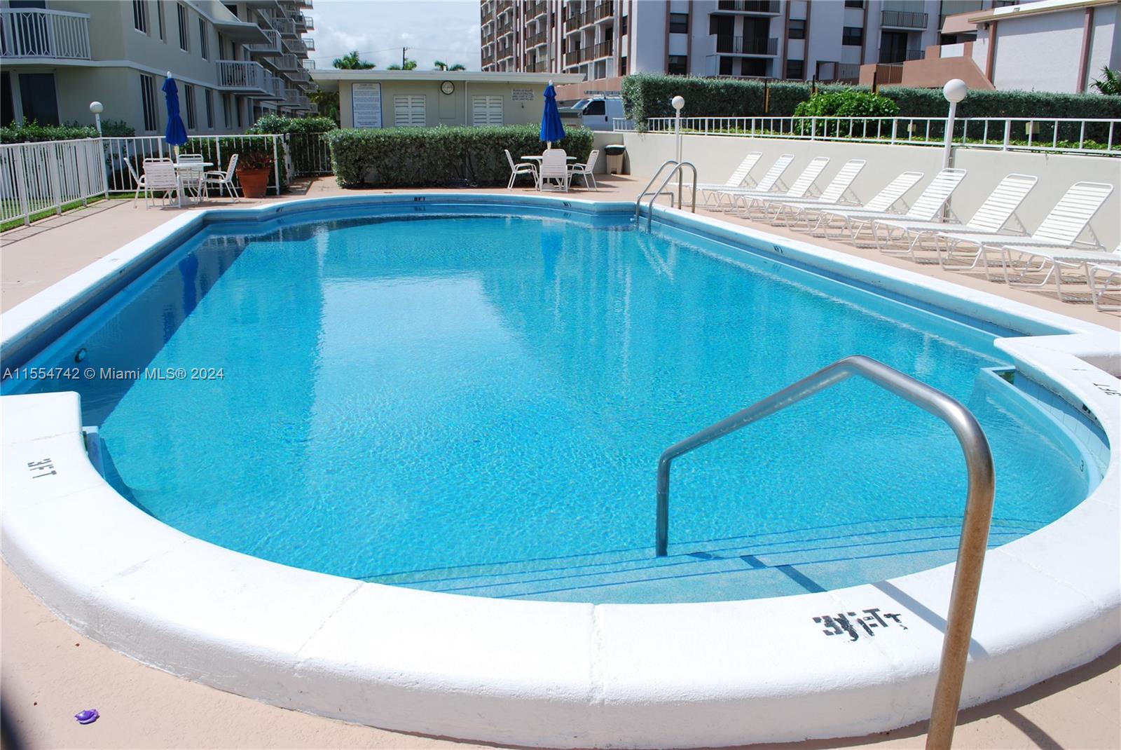 MAYAN TOWERS CONDO I - Residential Lease