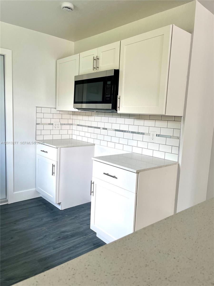 HIGH RIDGE PARK - Residential