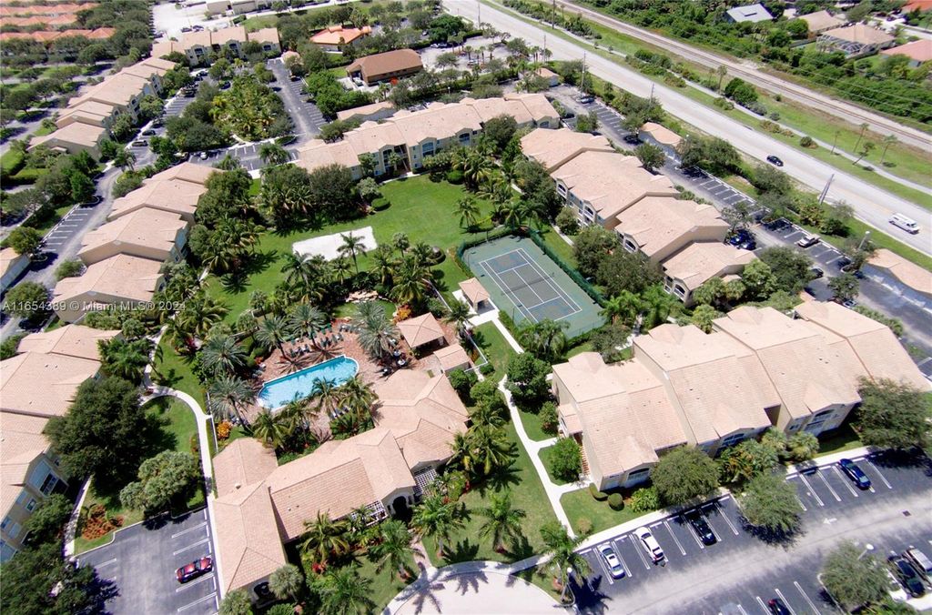 Photo of 272 Village Blvd #7109, Tequesta, FL 33469 (MLS # A11654389)