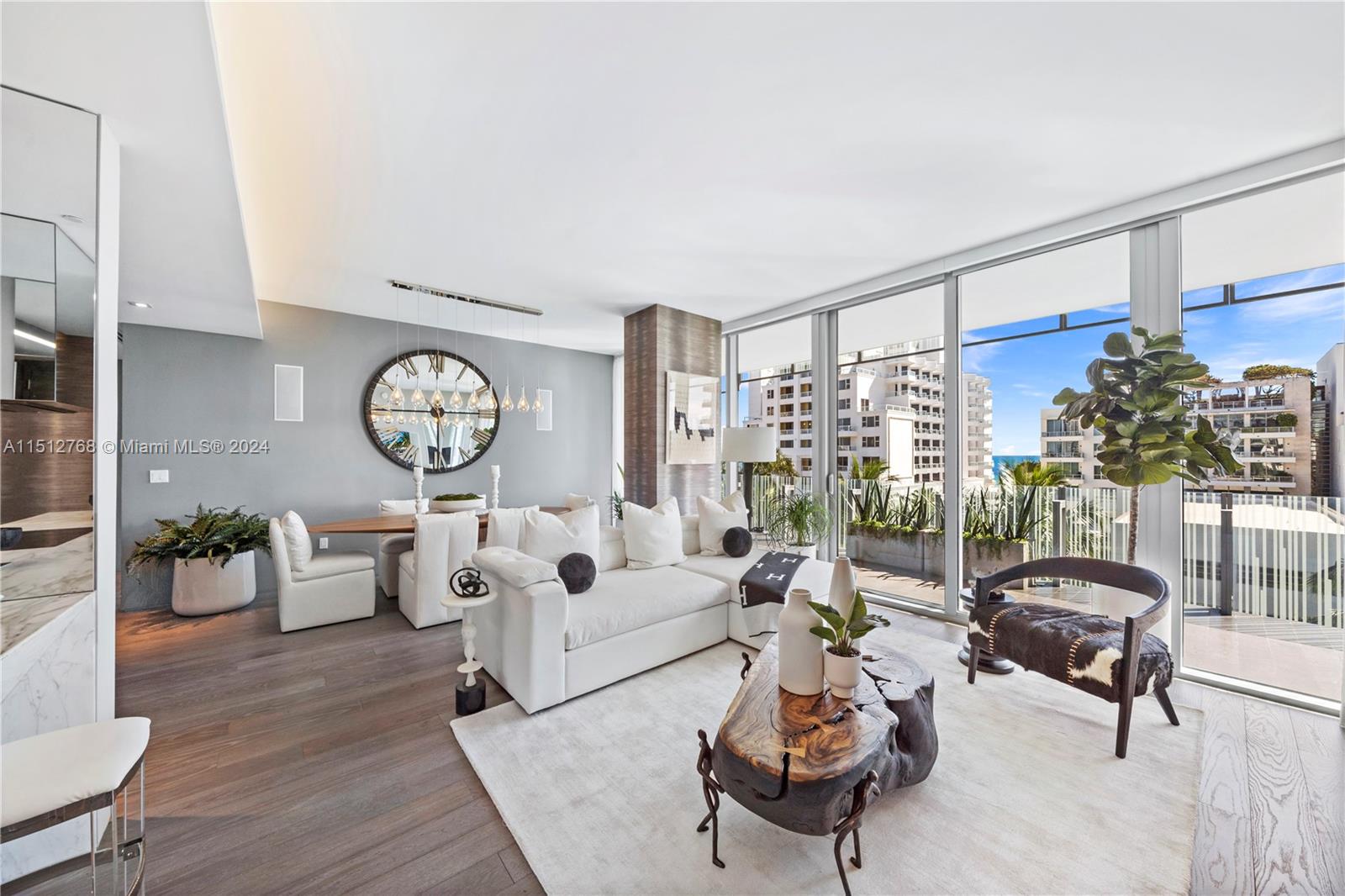 GLASS-SOUTH OF FIFTH - Residential