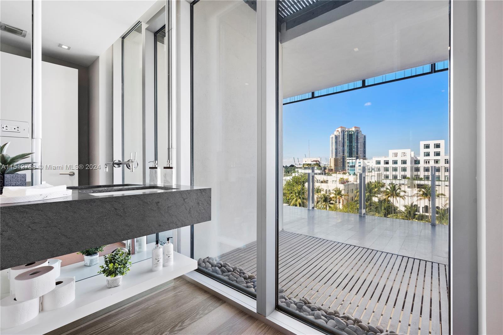 GLASS-SOUTH OF FIFTH - Residential