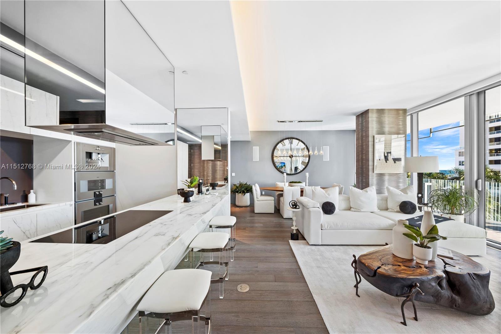 GLASS-SOUTH OF FIFTH - Residential