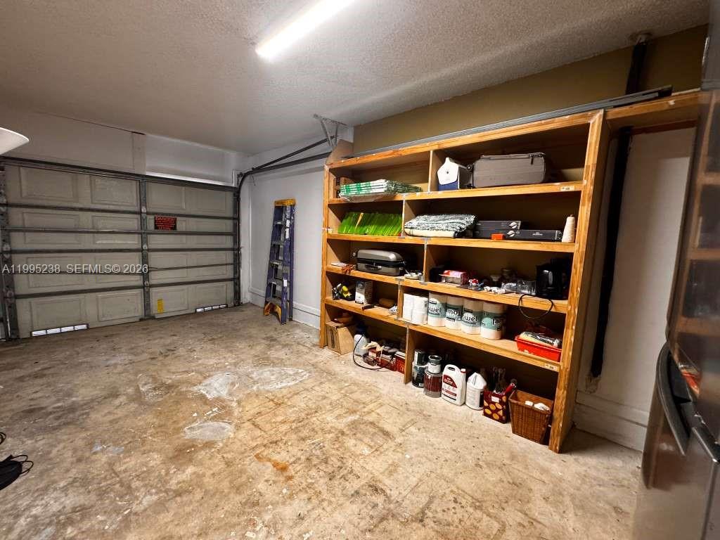 COUNTRY WALK SEC 4 - Residential