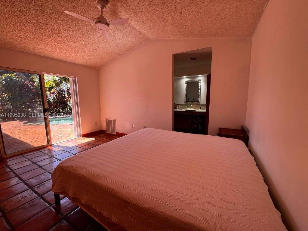 COUNTRY WALK SEC 4 - Residential