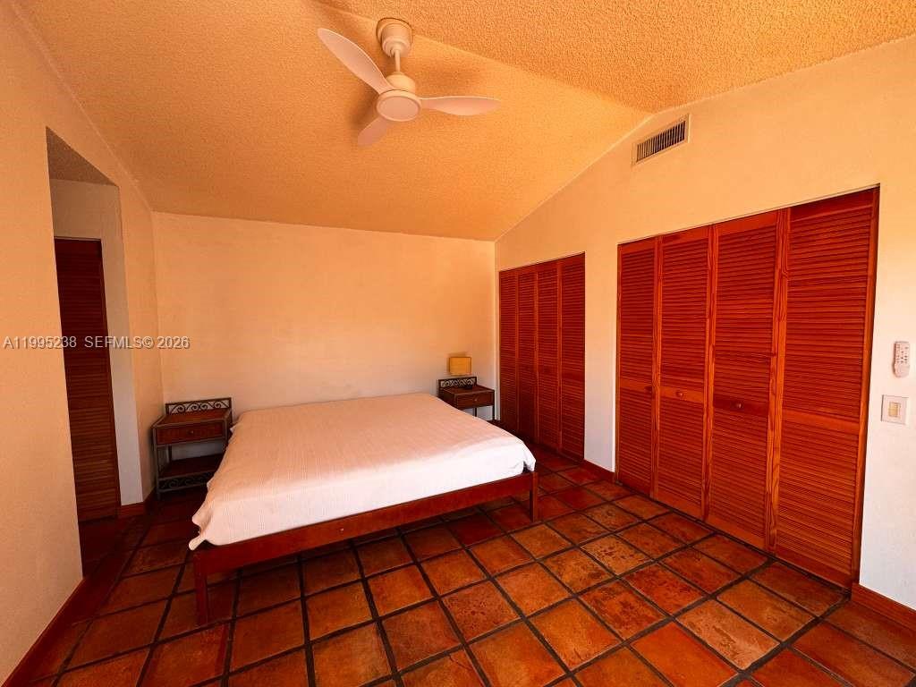 COUNTRY WALK SEC 4 - Residential