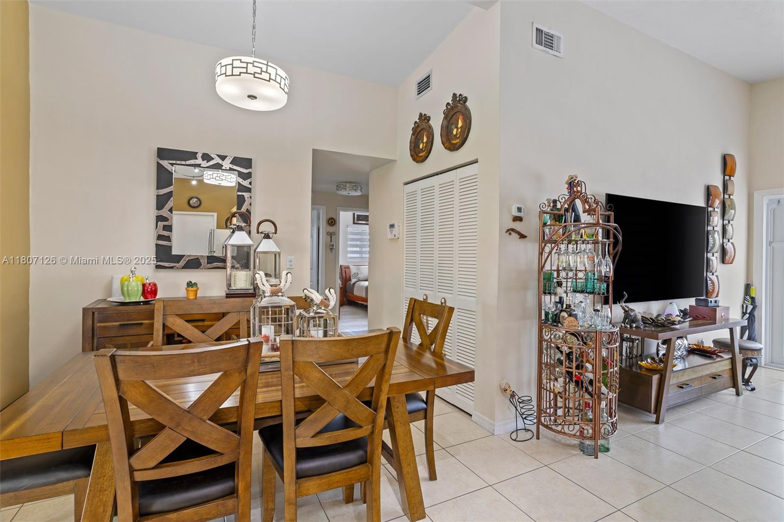 SCOTT LAKE MANOR SEC 2 - Residential