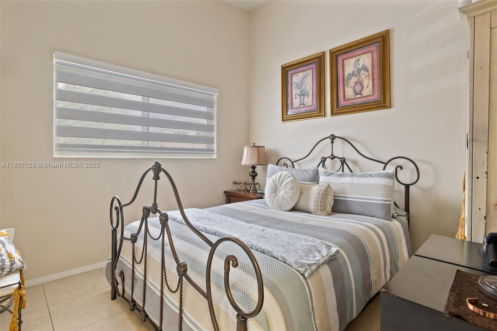 SCOTT LAKE MANOR SEC 2 - Residential