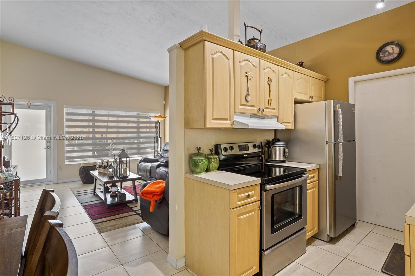 SCOTT LAKE MANOR SEC 2 - Residential