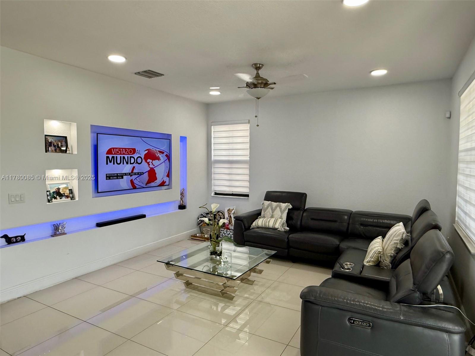 Property for Sale at 10060 Nw 86th Ter, Doral, Miami-Dade County, Florida - Bedrooms: 3 
Bathrooms: 3  - $1,000,000