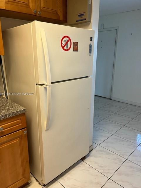 NEW HAMPTON AT CENTURY VI - Residential Lease