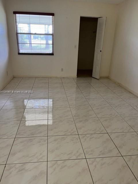 NEW HAMPTON AT CENTURY VI - Residential Lease