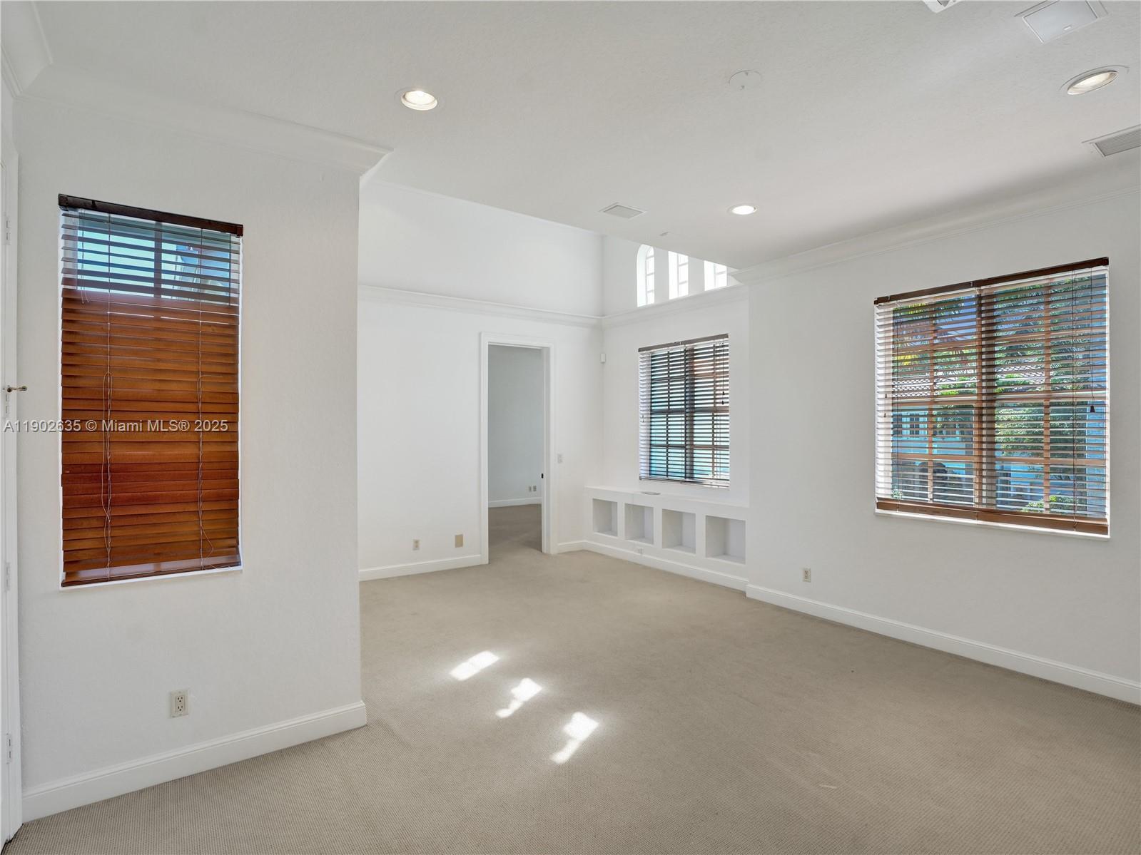 BRISTOL POINTE - Residential Lease