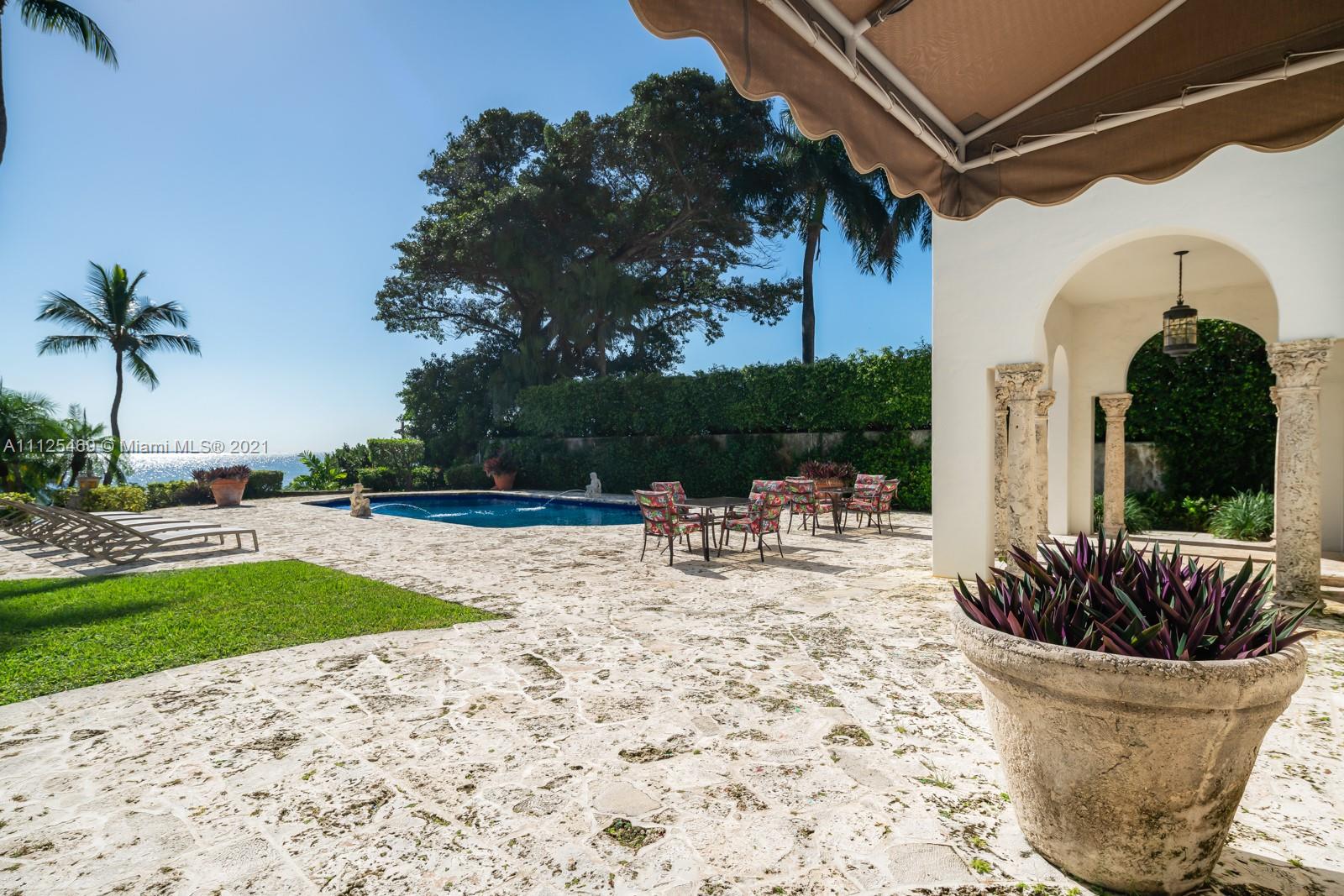 BRICKELLS FLAGLER - Residential