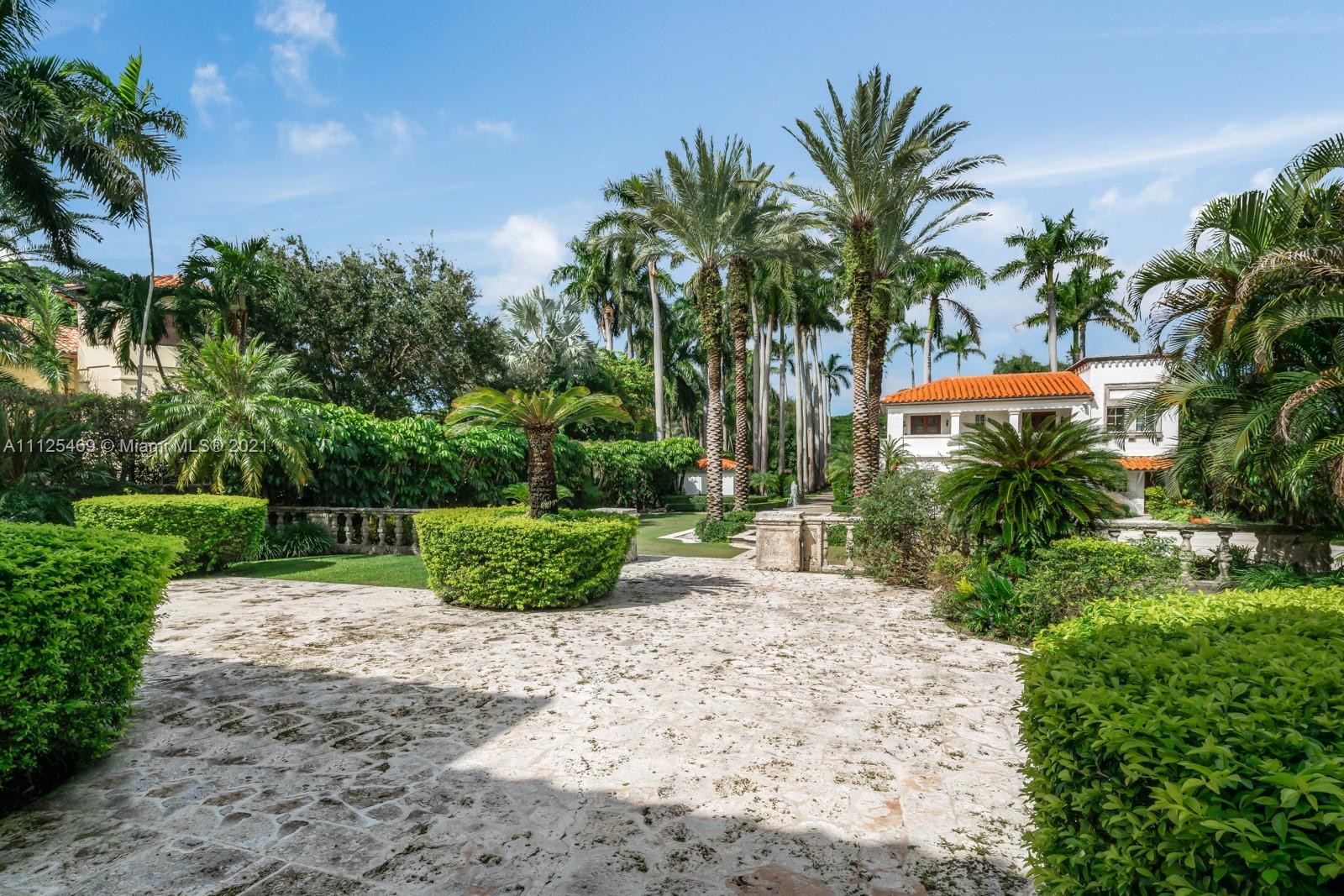 BRICKELLS FLAGLER - Residential