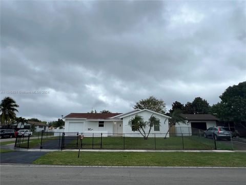 25811 SW 132nd Ave, Homestead, FL 33032 - #: A11545821