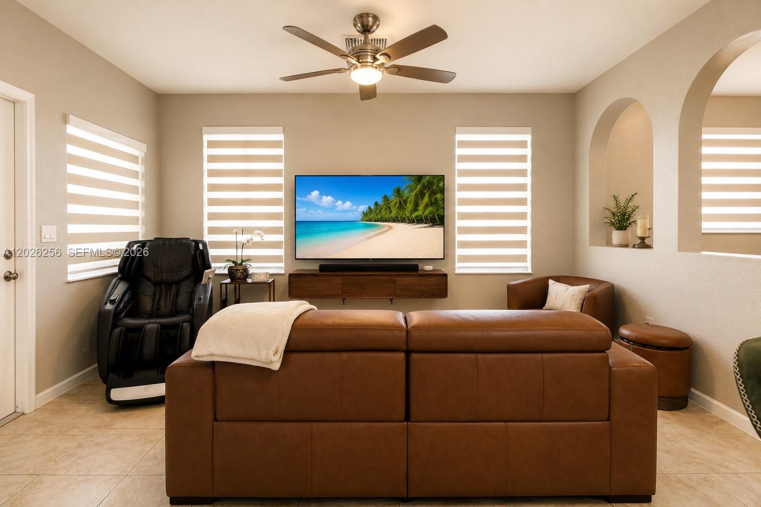 MANDARIN LAKES - Residential