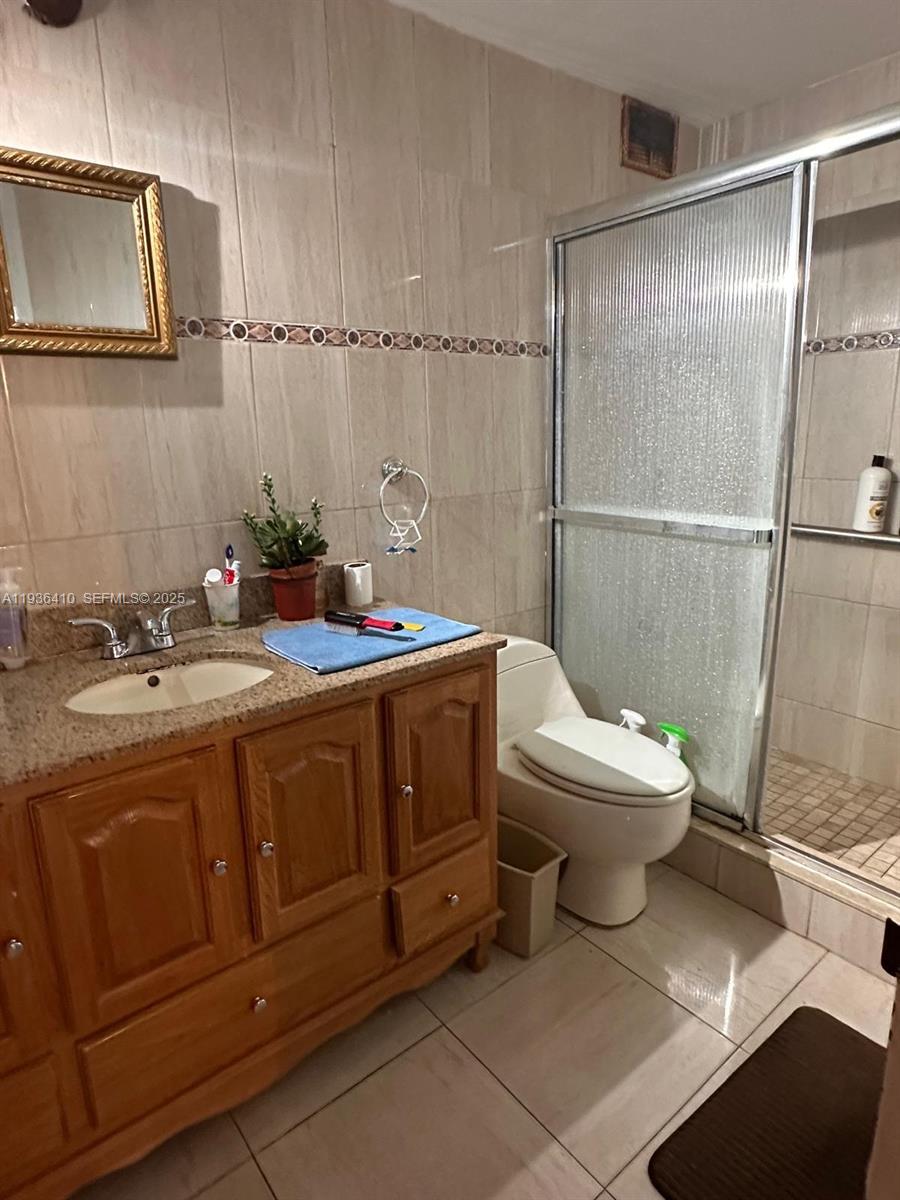 AVILA CONDO - Residential