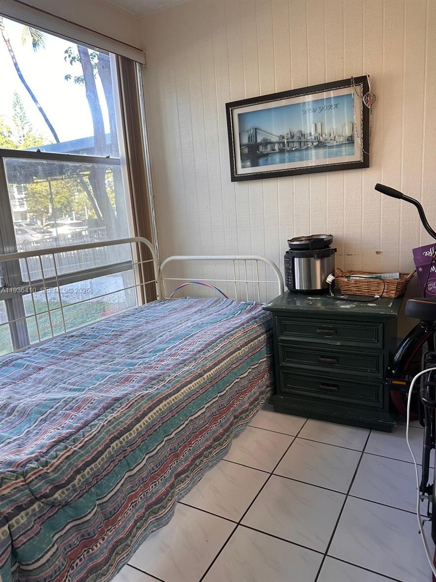 AVILA CONDO - Residential