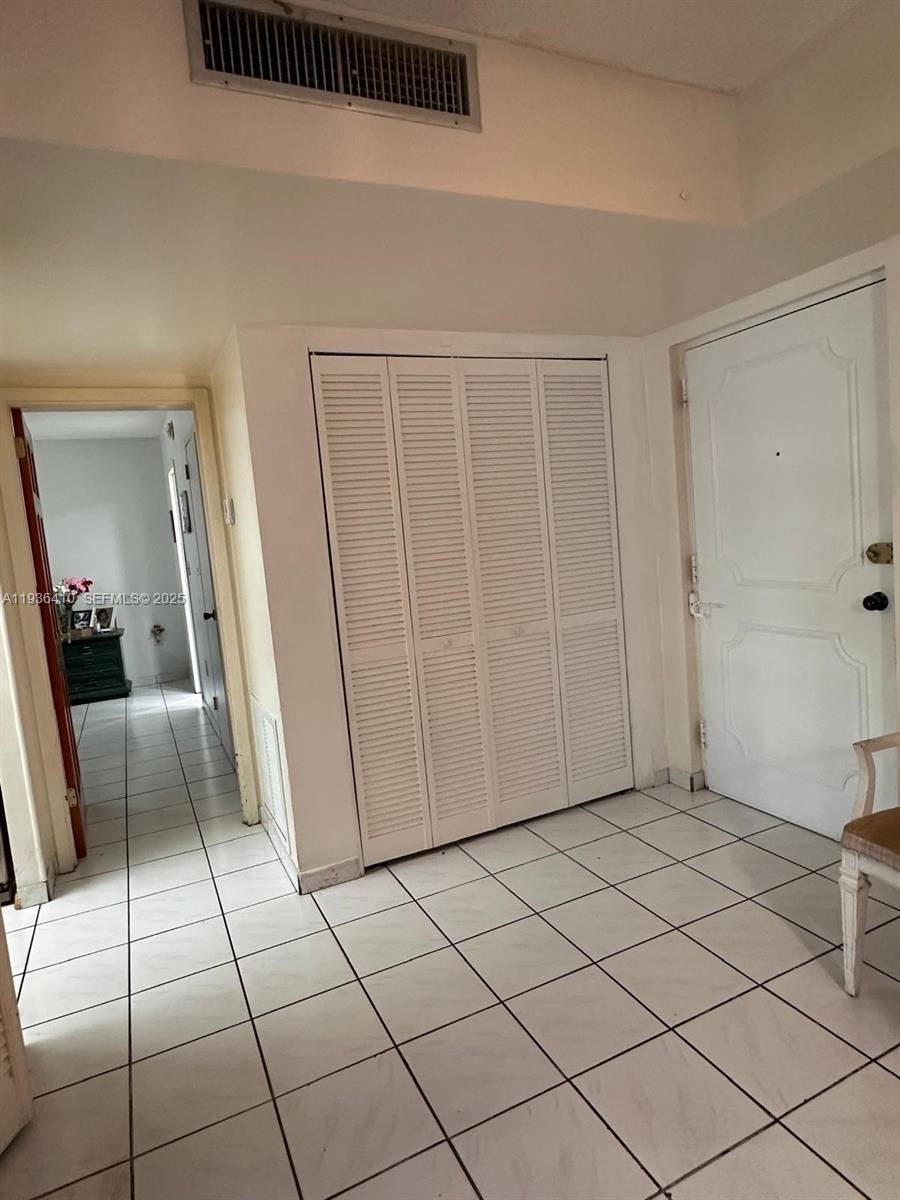 AVILA CONDO - Residential