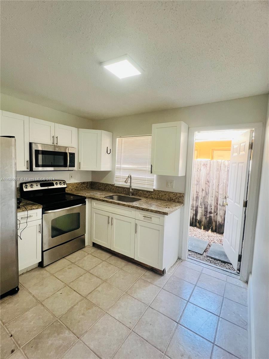 OSCEOLA PARK - Residential Income