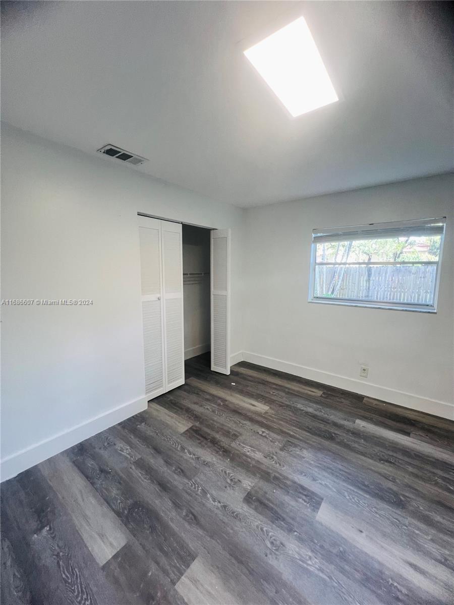 OSCEOLA PARK - Residential Income