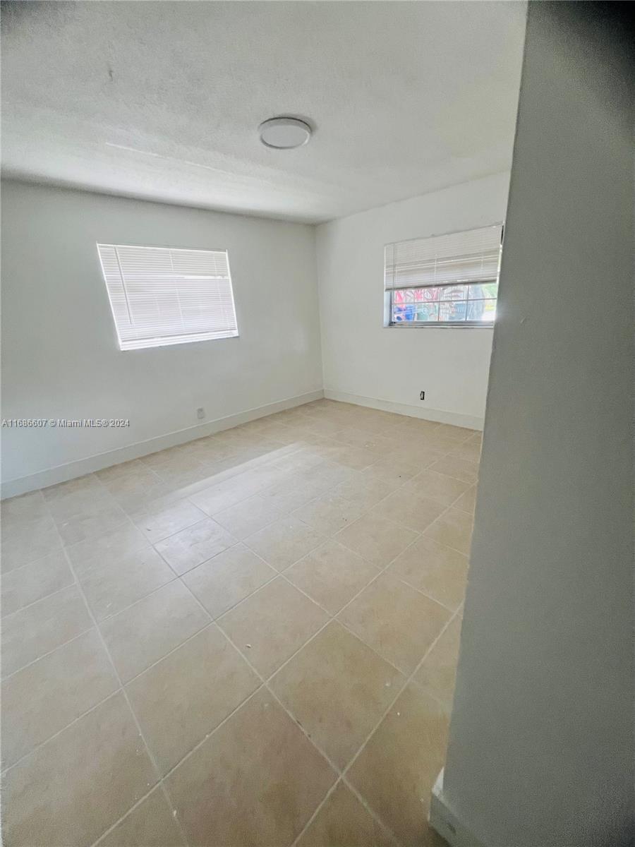 OSCEOLA PARK - Residential Income