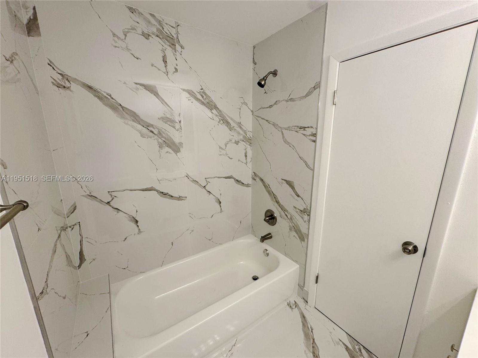 PANACHE SEC 3 - Residential