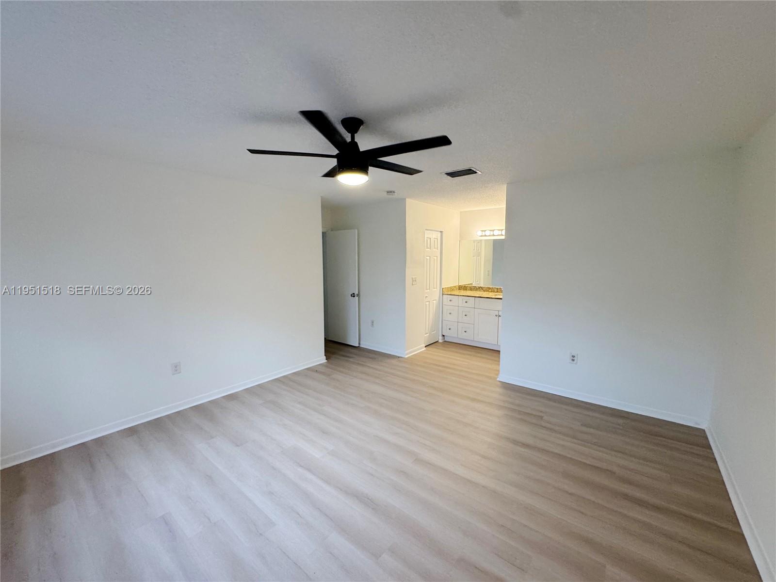 PANACHE SEC 3 - Residential