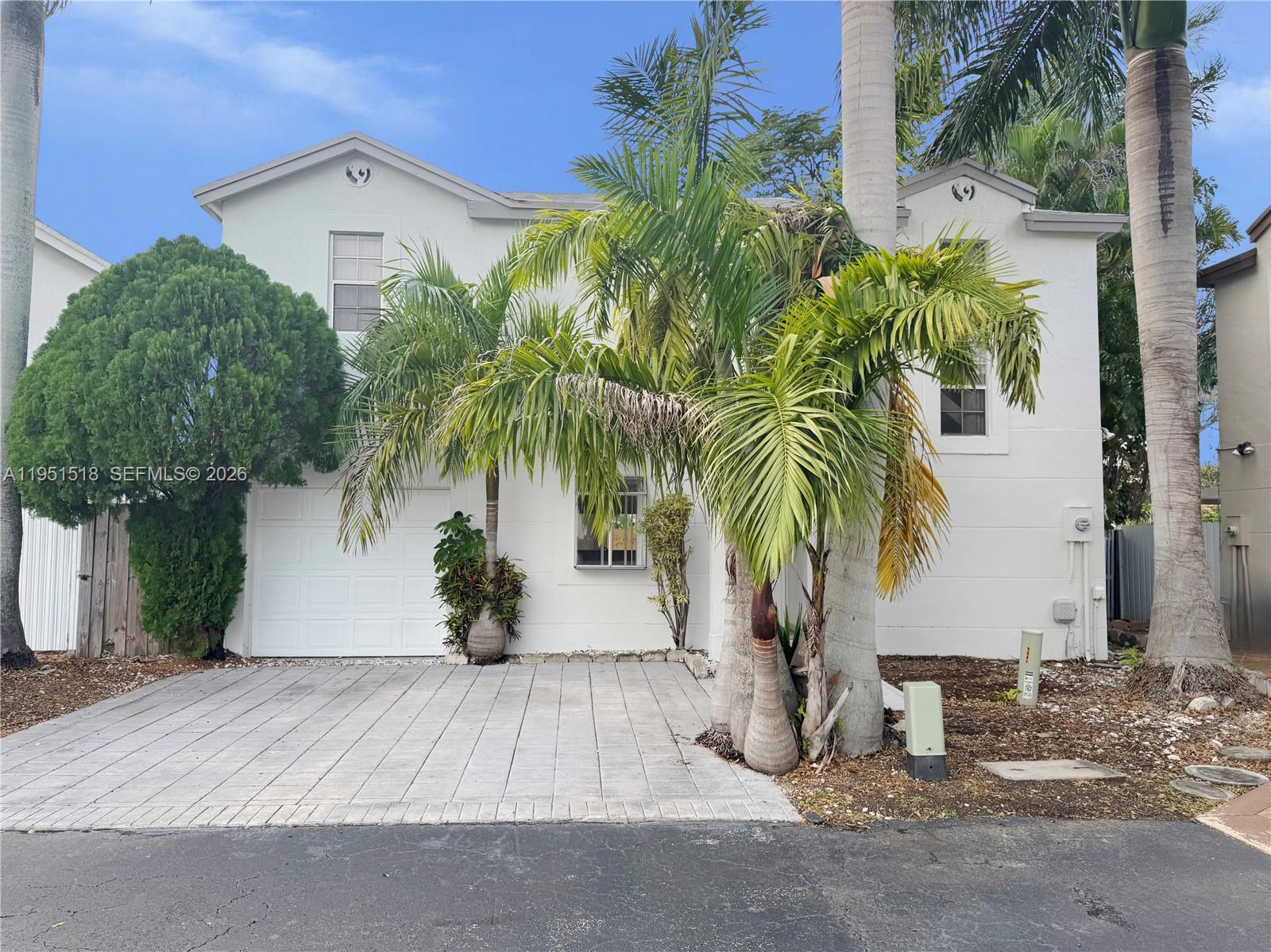 PANACHE SEC 3 - Residential