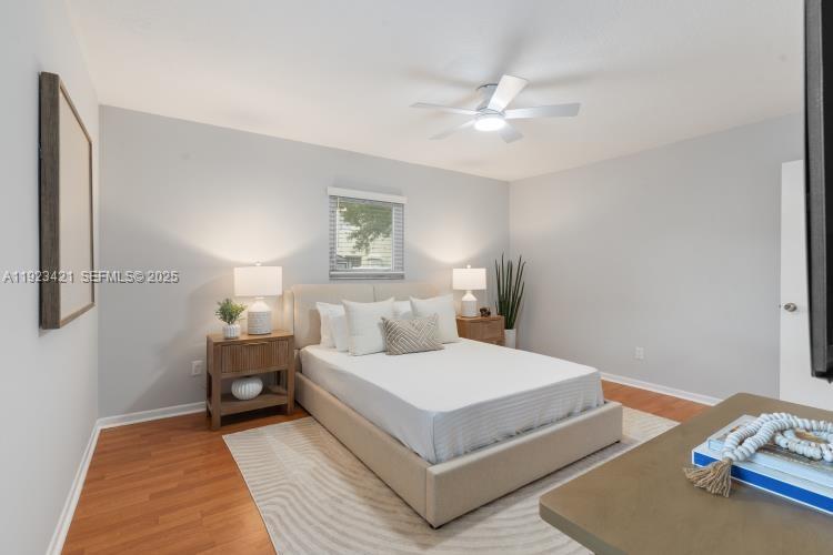 OAKLAND PARK SECOND ADD - Residential