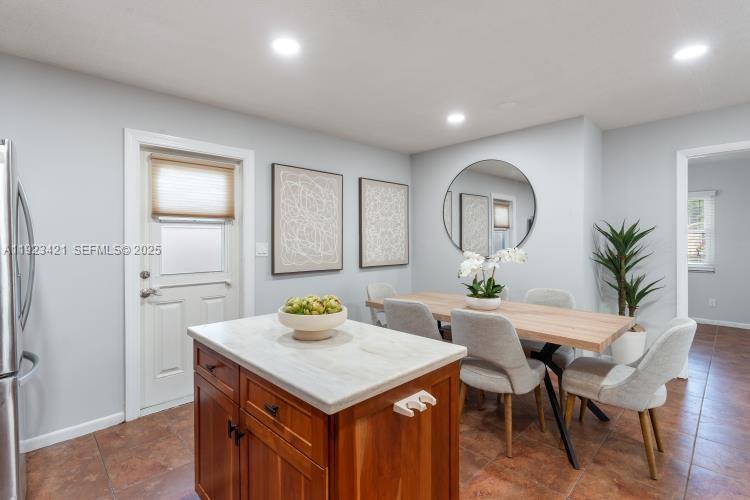 OAKLAND PARK SECOND ADD - Residential