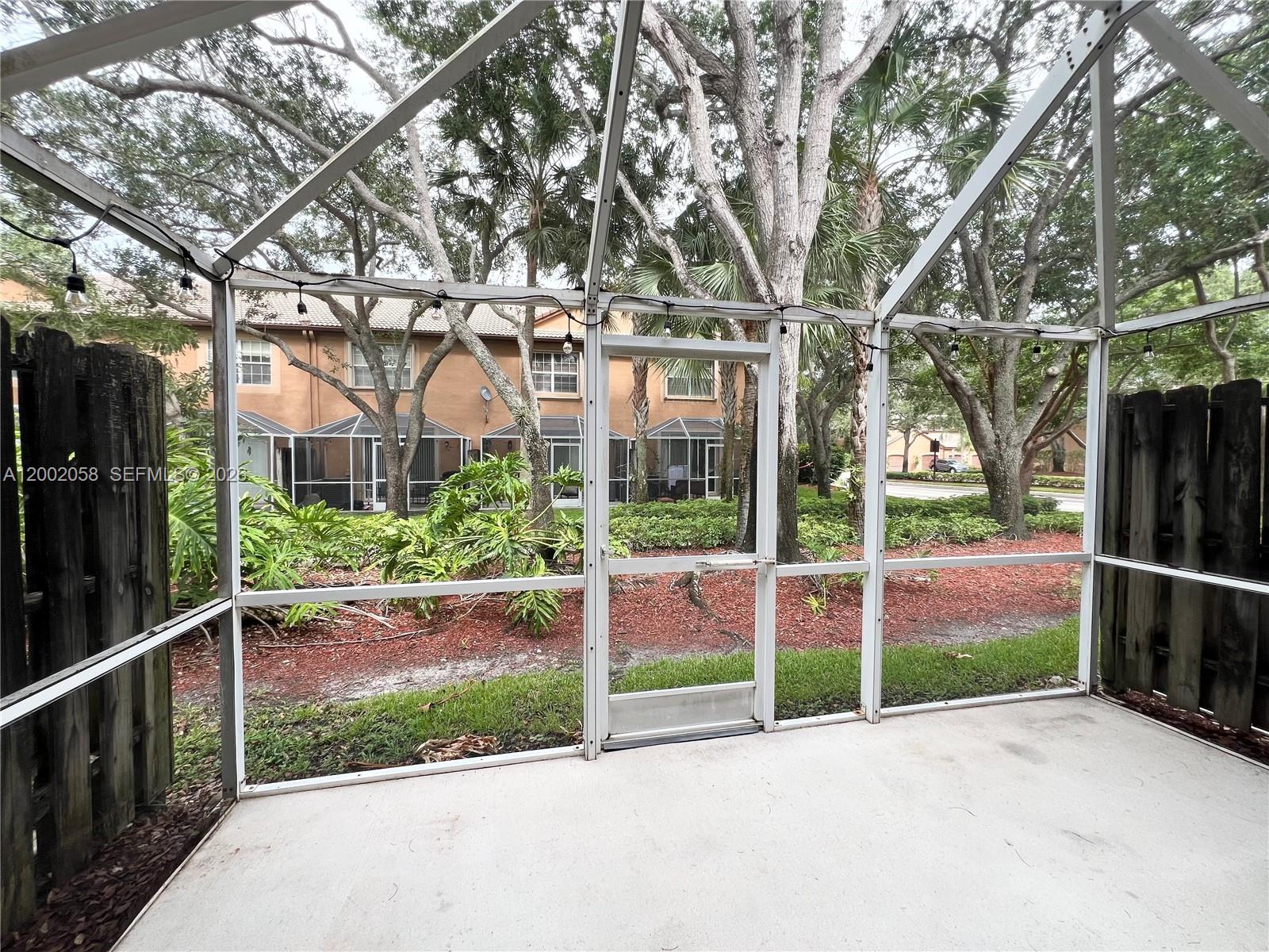 SECTORS 3 & 4 BOUNDARY PL - Residential Lease