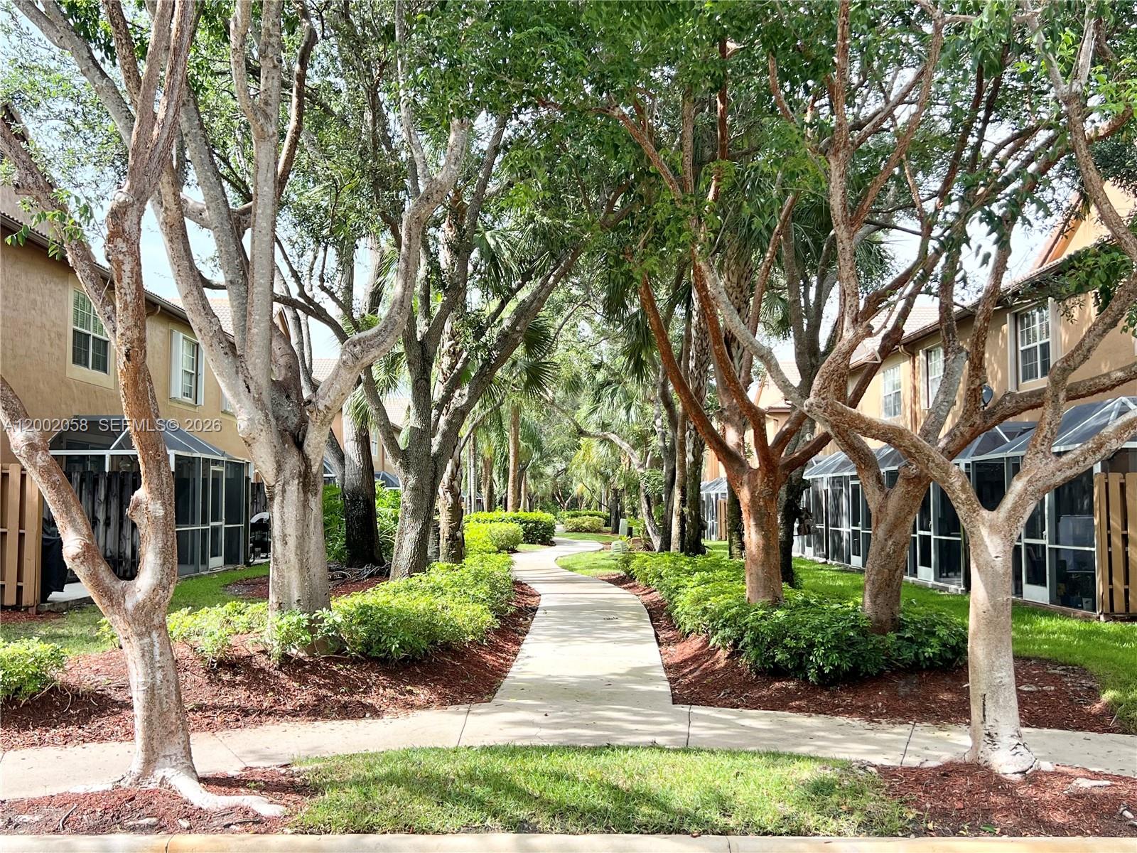 SECTORS 3 & 4 BOUNDARY PL - Residential Lease