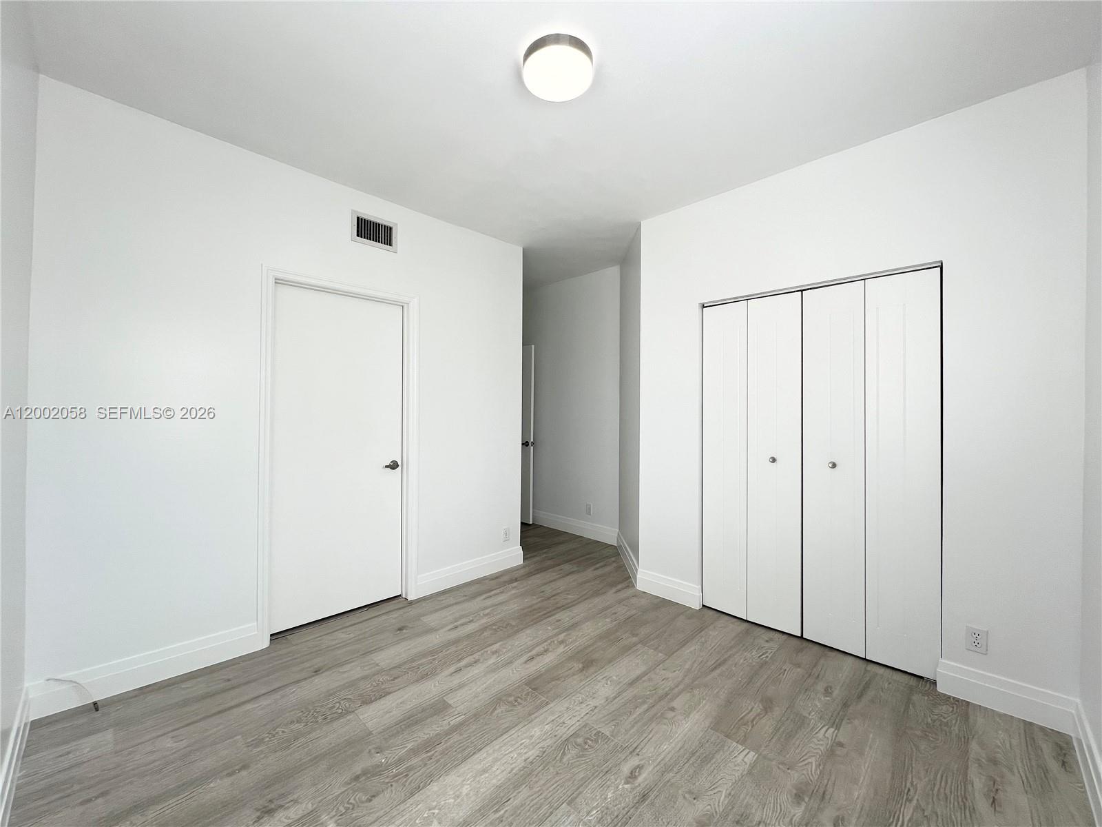 SECTORS 3 & 4 BOUNDARY PL - Residential Lease