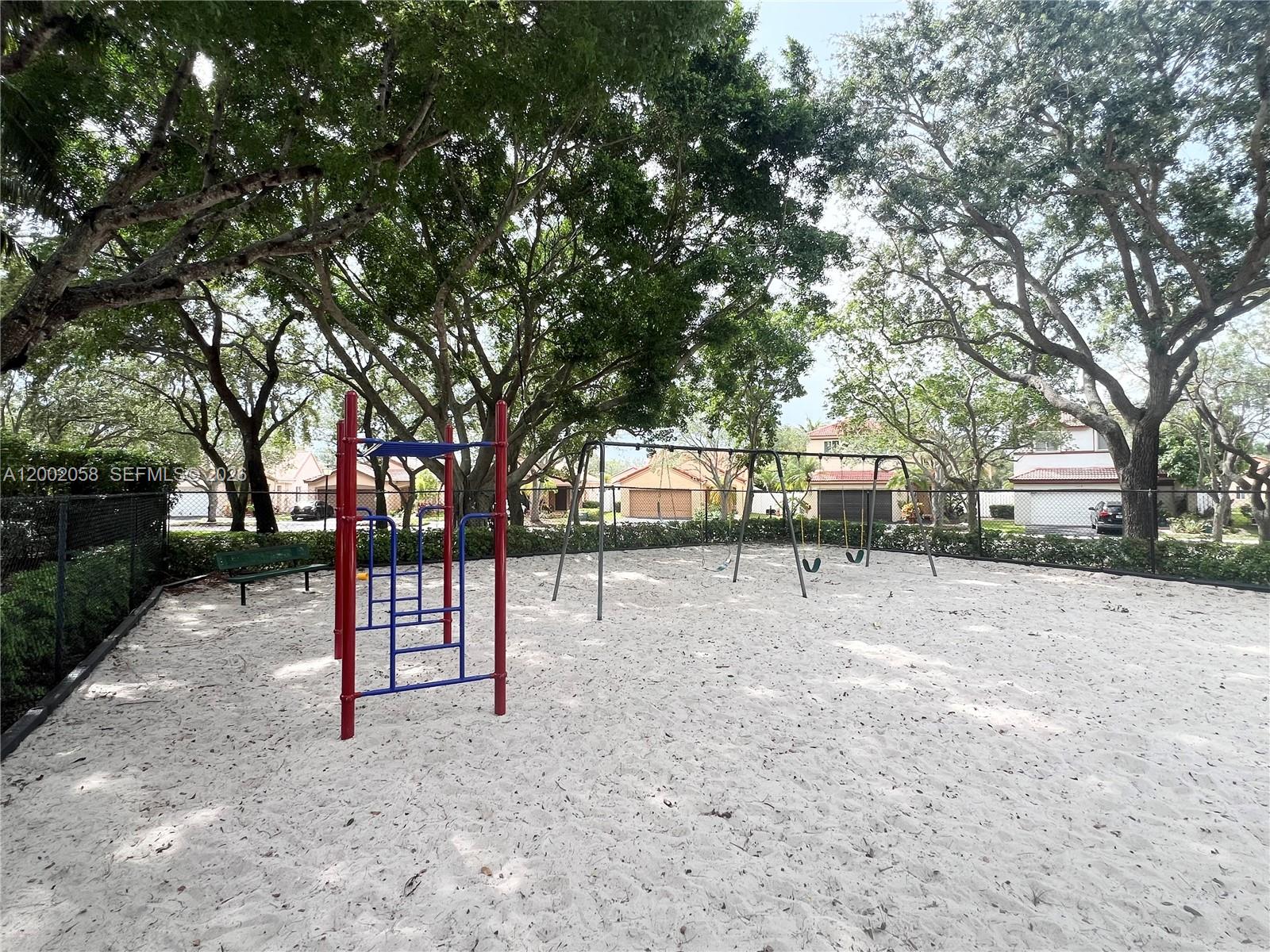 SECTORS 3 & 4 BOUNDARY PL - Residential Lease