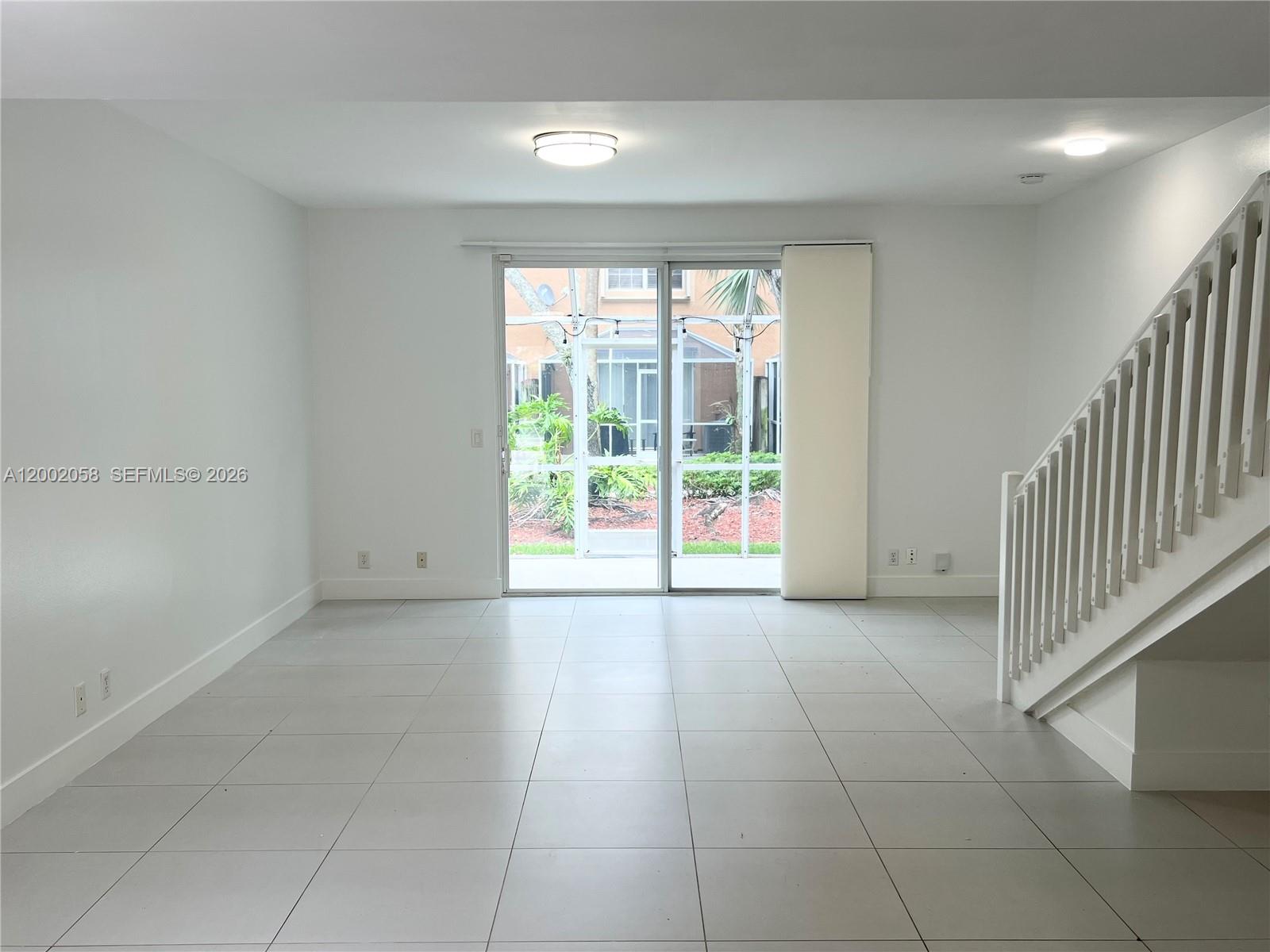 SECTORS 3 & 4 BOUNDARY PL - Residential Lease