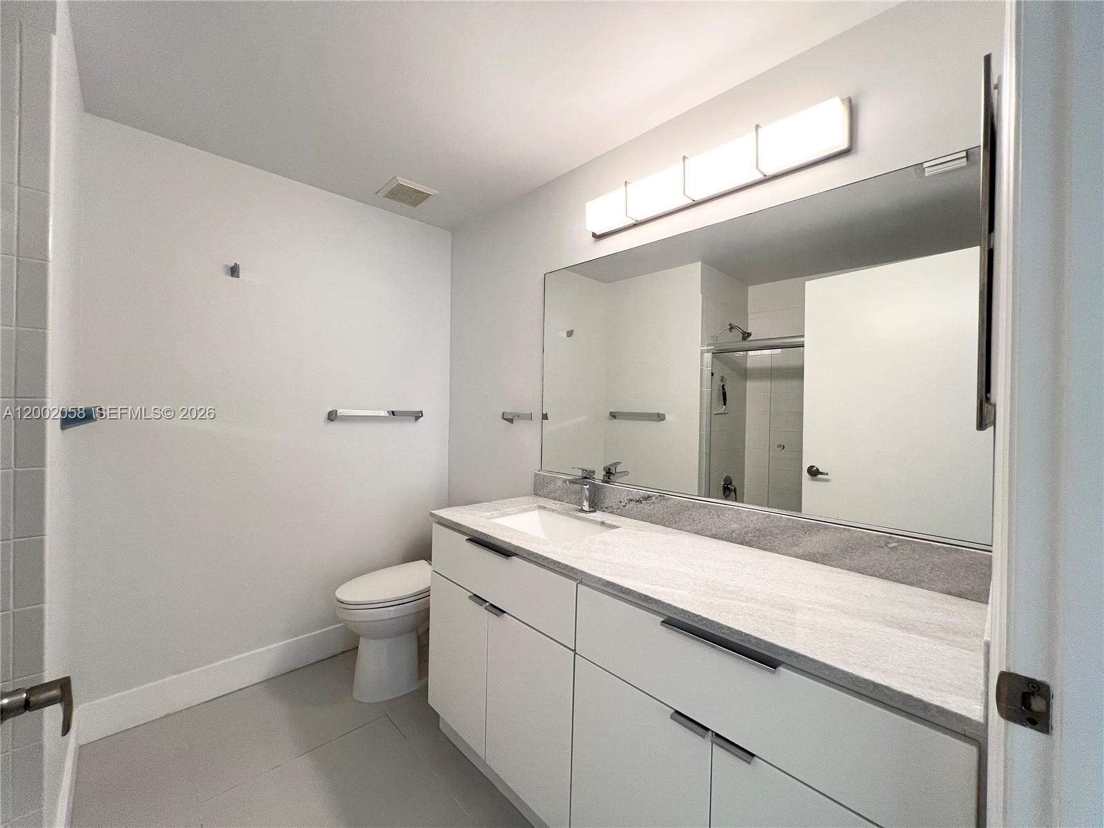 SECTORS 3 & 4 BOUNDARY PL - Residential Lease