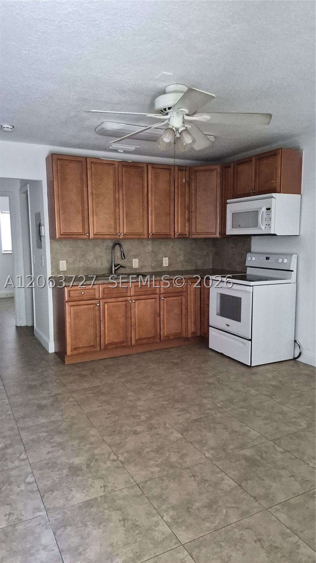 1480 NW 20th Ct