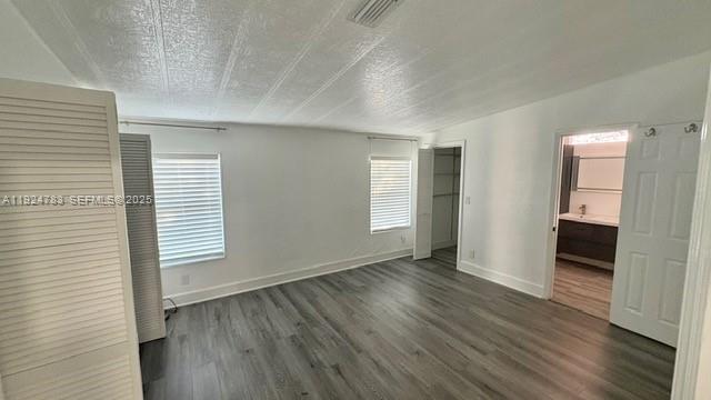 ROYAL COUNTRY - Residential