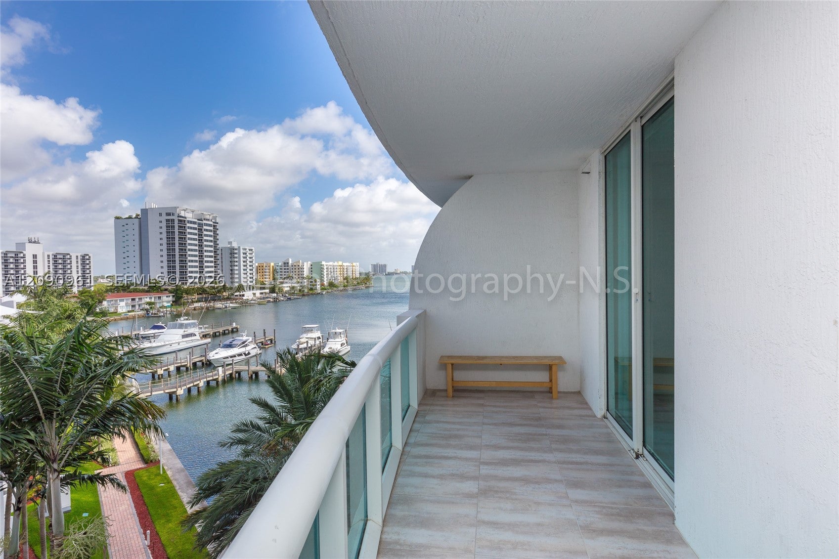 7910 Harbor Island Dr 507